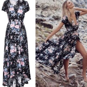 AUGUSTE The Label Scarlett Floral Wrap Black 
Maxi Dress  Beach Size 4